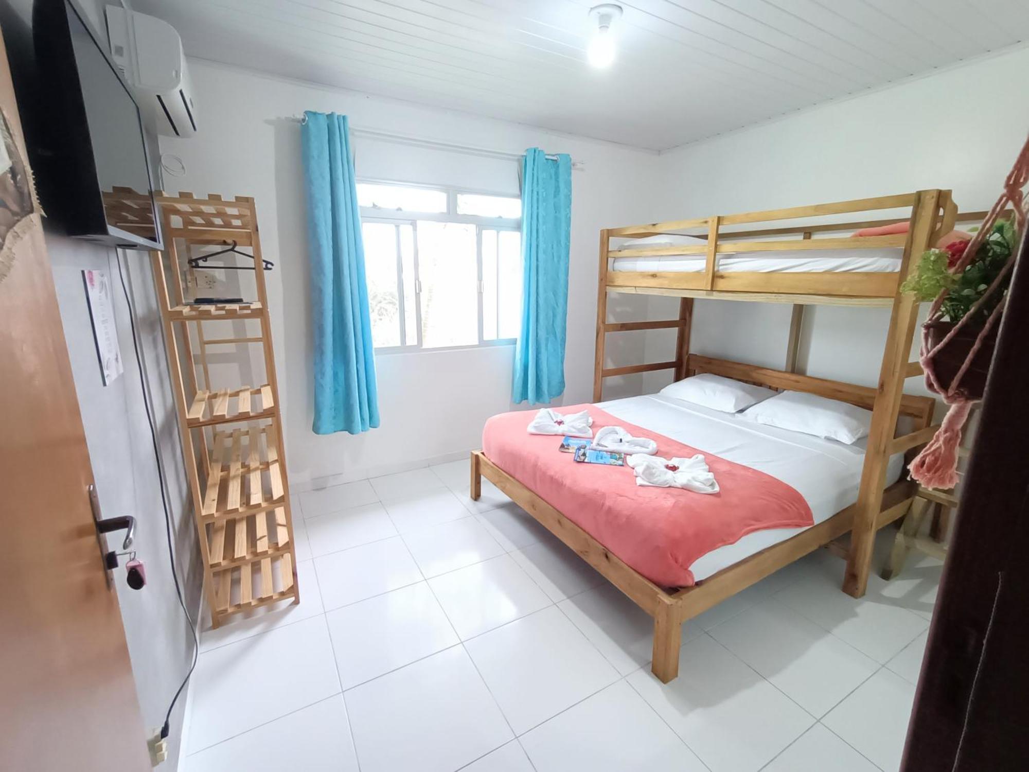 Hostel Casa Da Vo Rosa 고베르나도르 셀소 하모스 외부 사진